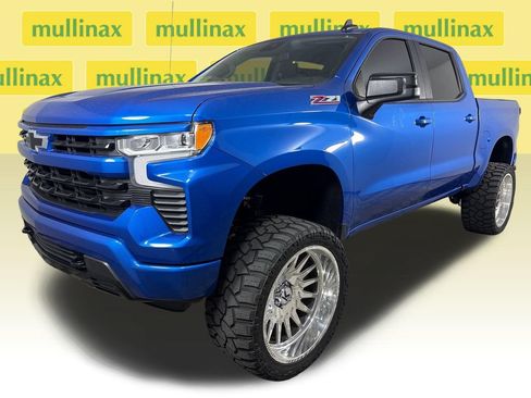 Used 2023 Chevrolet Silverado 1500 RST AWD/4WD image 15