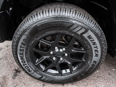 Used 2022 RAM 1500 Rebel w/ Night Edition AWD/4WD image 8