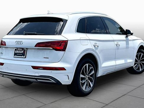 Used 2021 Audi Q5 2.0T Premium Plus w/ Premium Plus Package AWD/4WD image 13
