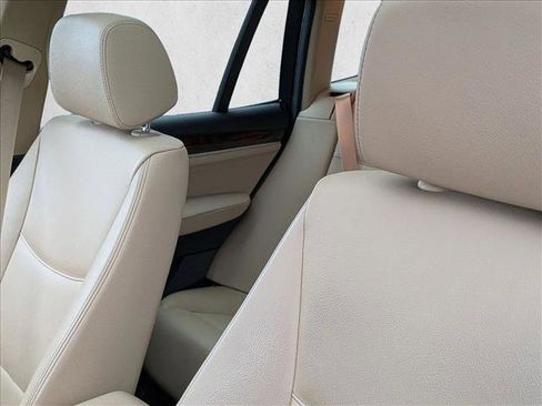 Used 2017 BMW X3 xDrive28i image 14