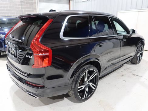Used 2019 Volvo XC90 T6 R-Design w/ Protection Package Premier AWD/4WD image 5