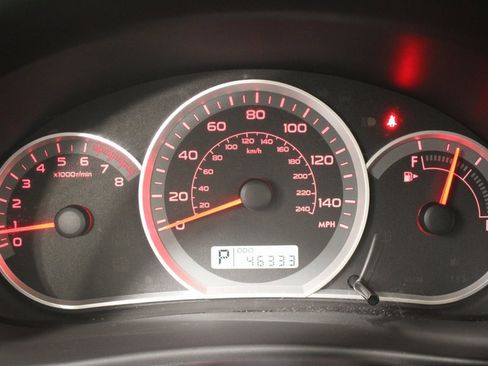 Used 2010 Subaru Impreza 2.5i Premium image 14