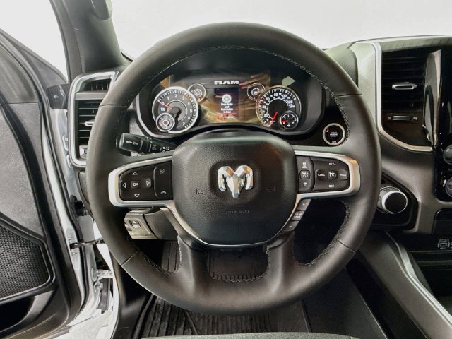 Used 2025 RAM 1500 Big Horn AWD/4WD image 11