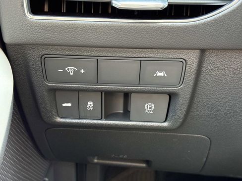 Used 2023 Hyundai Sonata SEL FWD image 13