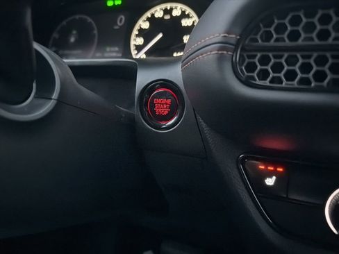 Certified 2024 Honda HR-V Sport image 30