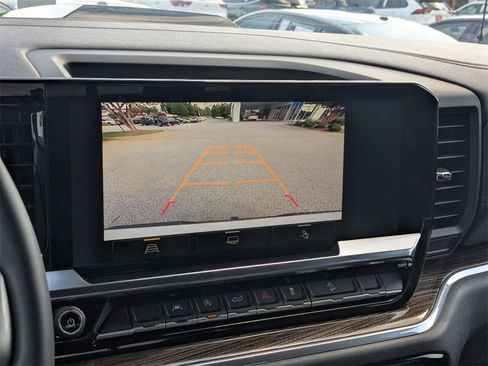 Used 2025 Chevrolet Silverado 1500 LT Trail Boss w/ Convenience Package II image 26