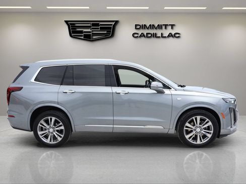 Certified 2023 Cadillac XT6 Premium Luxury AWD/4WD image 4