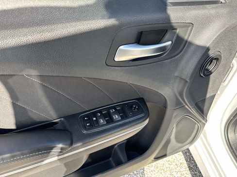 Used 2019 Dodge Charger GT image 17