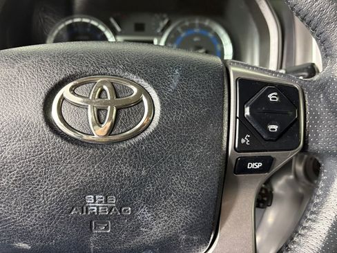 Used 2018 Toyota 4Runner SR5 image 22