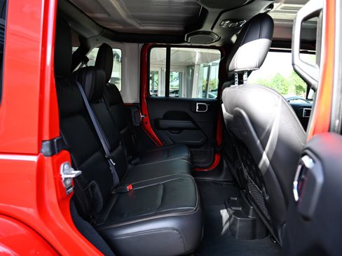 Used 2023 Jeep Wrangler Unlimited Rubicon 392 AWD/4WD image 48