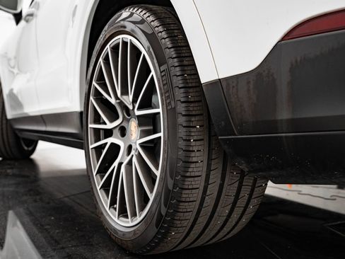 Certified 2020 Porsche Cayenne AWD/4WD image 49