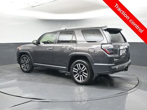 Used 2016 Toyota 4Runner Limited image 3