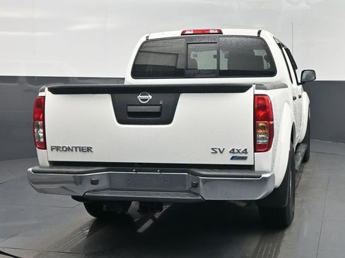 Used 2019 Nissan Frontier SV image 28