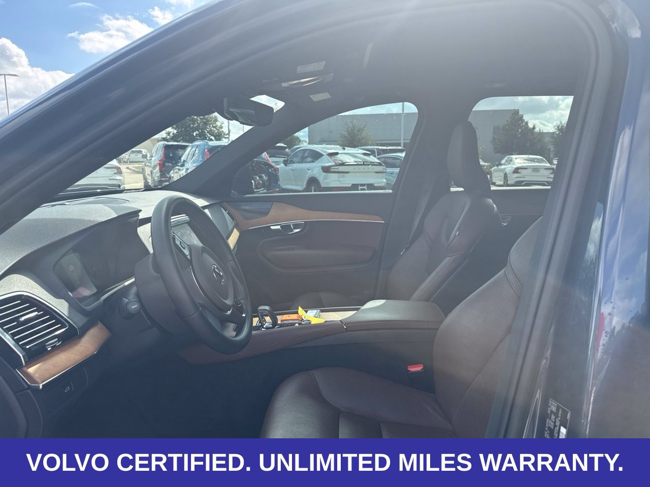 Used 2023 Volvo XC90 B6 Plus w/ Protection Package Premier AWD/4WD image 26