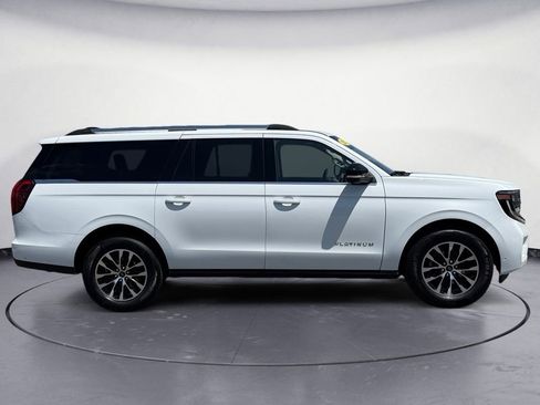 Used 2025 Ford Expedition Max Platinum AWD/4WD image 8