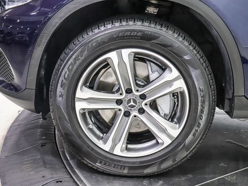 Used 2019 Mercedes-Benz GLC 300 image 9