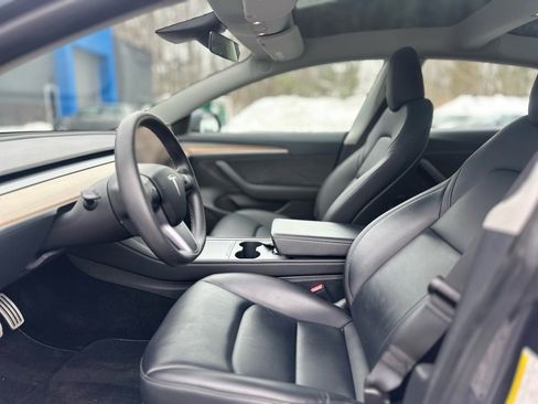Used 2023 Tesla Model 3 Performance image 15