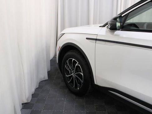 New 2026 Lincoln Nautilus Premier image 46