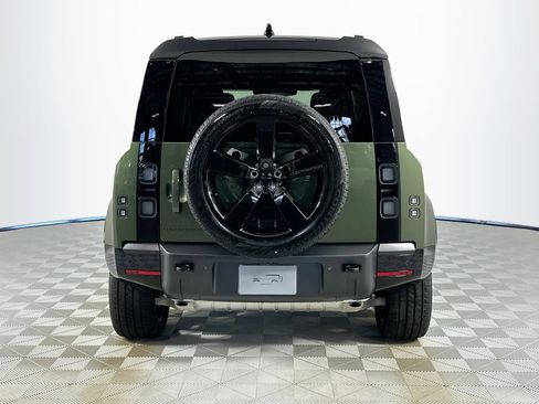 Used 2026 Land Rover Defender 110 X-Dynamic SE AWD/4WD image 6