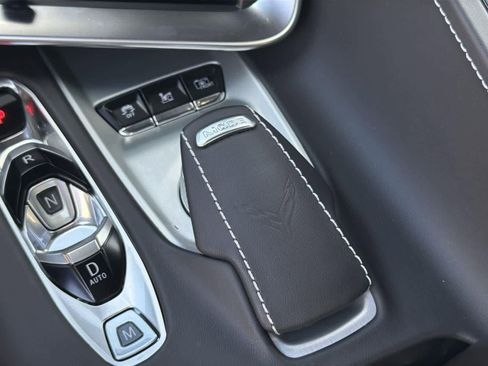 Used 2024 Chevrolet Corvette Stingray Premium Conv w/ Z51 Performance Package image 21