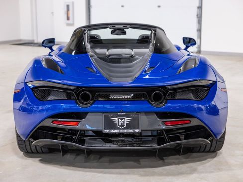 Used 2022 McLaren 720S Spider image 8