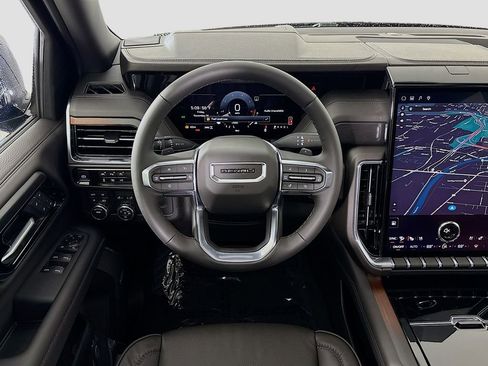 New 2026 GMC Yukon XL Denali image 23