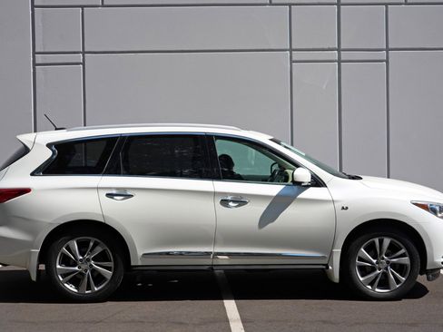 Used 2015 INFINITI QX60 Luxe w/ Deluxe Touring Package AWD/4WD image 56