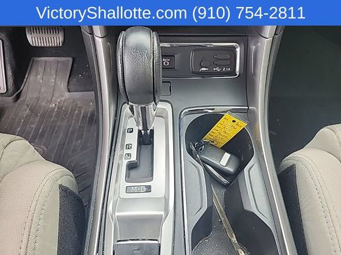Used 2019 Subaru Ascent Premium AWD/4WD image 5