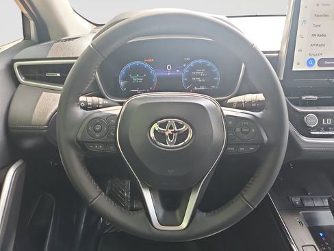 Used 2026 Toyota Corolla Cross XLE w/ Convenience Package FWD image 38