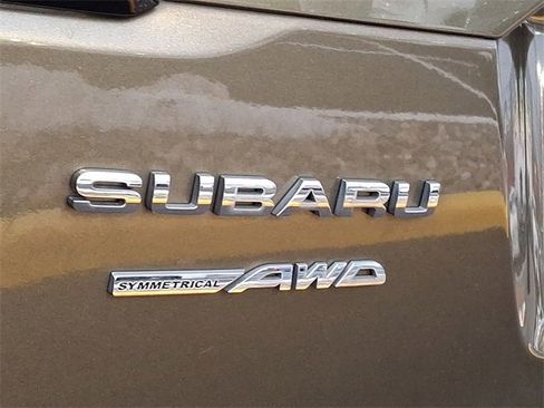 Used 2020 Subaru Outback Touring XT image 30