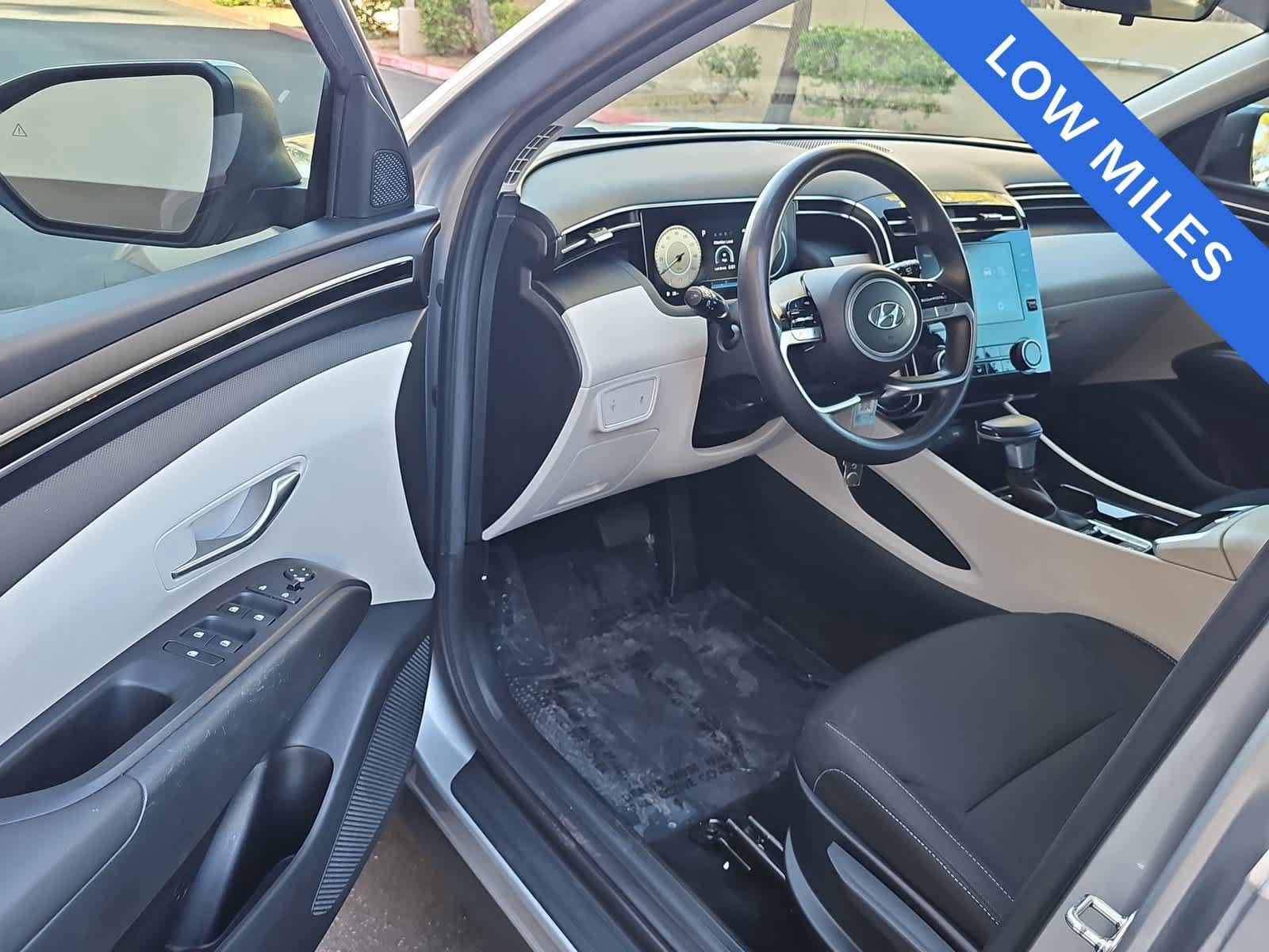 Certified 2024 Hyundai Tucson SE FWD image 10