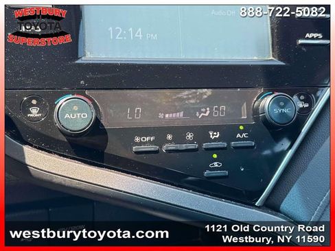Used 2018 Toyota Camry XSE FWD image 31
