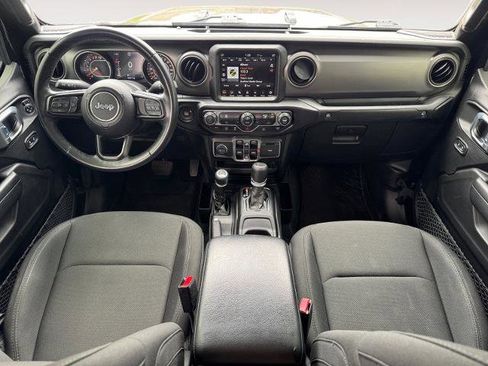 Used 2022 Jeep Gladiator Sport AWD/4WD image 10