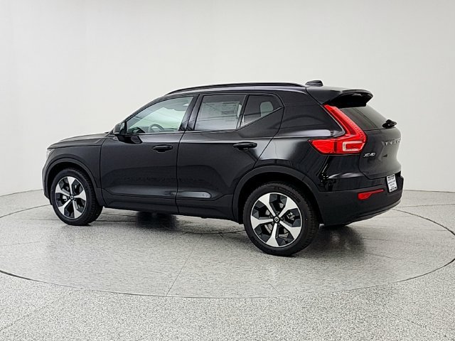 New 2026 Volvo XC40 B5 Plus w/ Protection Package Premier AWD/4WD image 7