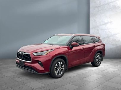 Certified 2022 Toyota Highlander XLE