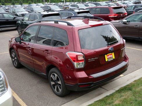 Used 2018 Subaru Forester 2.5i w/ Alloy Wheel Package AWD/4WD image 7