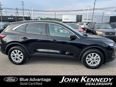 Certified 2023 Ford Escape Active AWD/4WD image 5