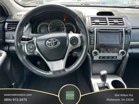Used 2013 Toyota Camry SE FWD image 10