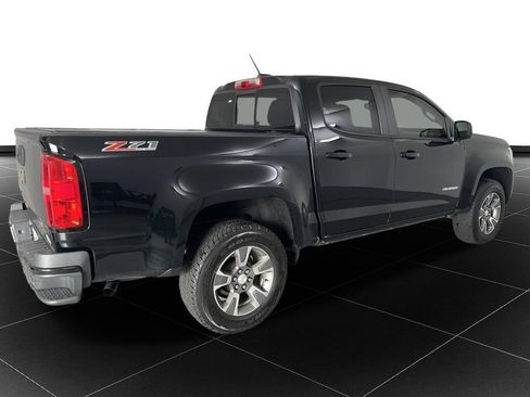 Used 2019 Chevrolet Colorado Z71 AWD/4WD image 5