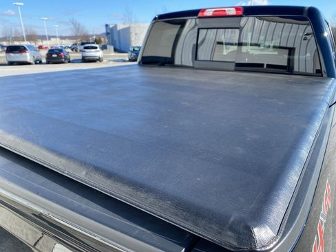 Certified 2015 Chevrolet Silverado 1500 High Country w/ High Country Premium Package image 18