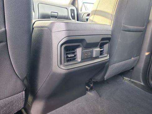 Used 2022 Chevrolet Silverado 1500 LT Trail Boss w/ Convenience Package II AWD/4WD image 28