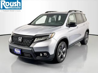 Certified 2019 Honda Passport Touring image 1