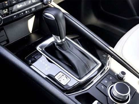 New 2025 MAZDA CX-5 AWD 2.5 S w/ Preferred Package image 16