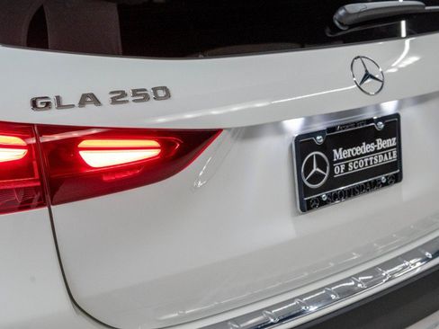 New 2026 Mercedes-Benz GLA 250 image 9