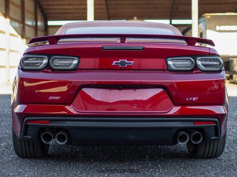 Used 2021 Chevrolet Camaro SS image 19