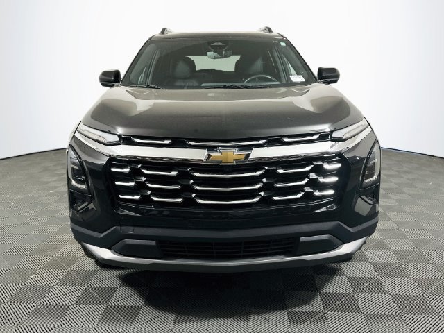 Used 2025 Chevrolet Equinox LT w/ Convenience Package II FWD image 3