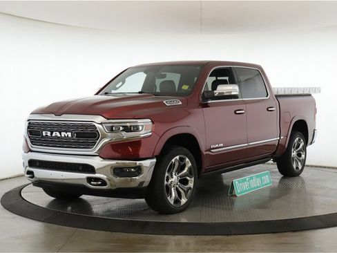 Used 2019 RAM 1500 Limited image 10