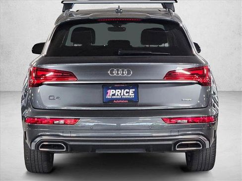 Used 2022 Audi Q5 2.0T Premium w/ Convenience Package AWD/4WD image 6