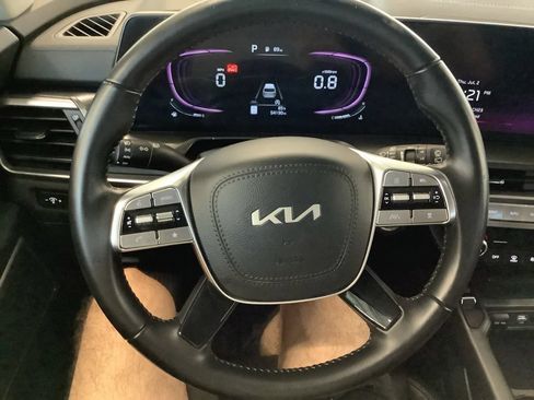 Certified 2023 Kia Telluride S w/ S Sunroof Package AWD/4WD image 23