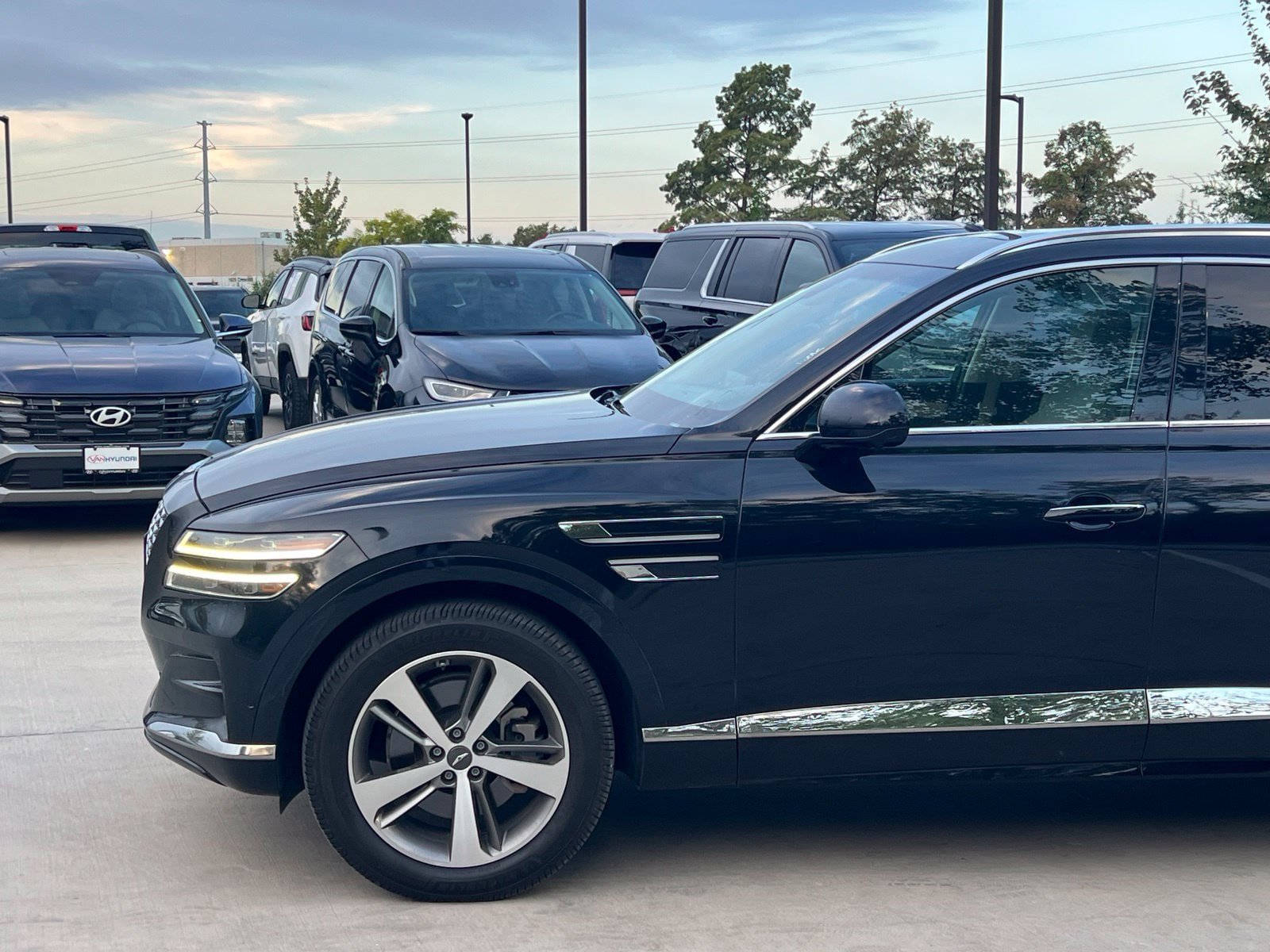 Used 2021 Genesis GV80 2.5T w/ Advanced Package 02 AWD/4WD image 7
